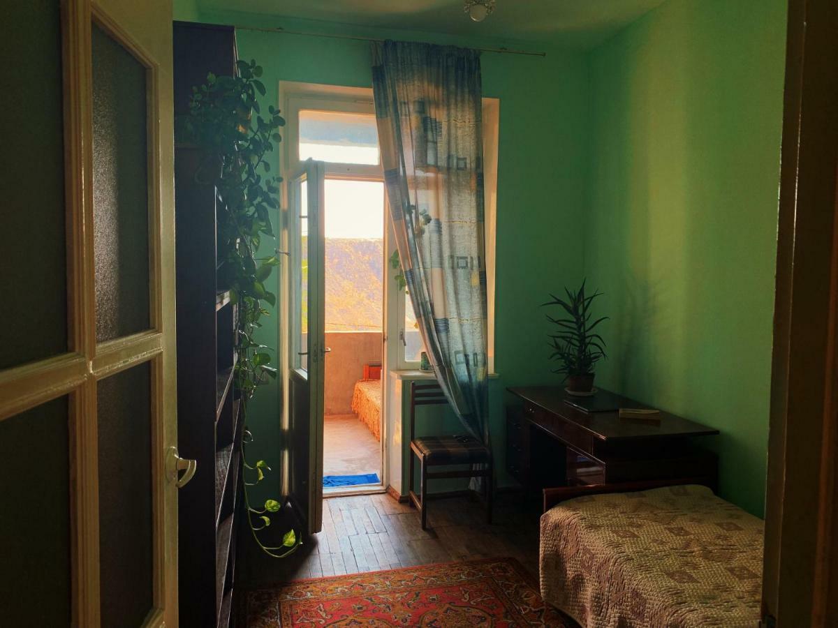 Room In The Centre Ereván Exterior foto